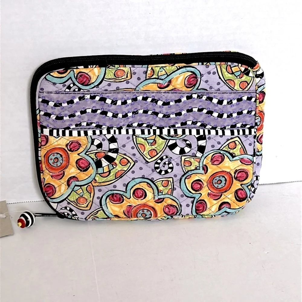 Jennifer Jangles Fabric E-Reader Protective Case, Purple Multi Flower